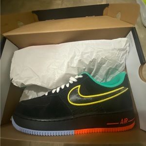 Air Force 1 ‘07 LV8 (Peace and unity)